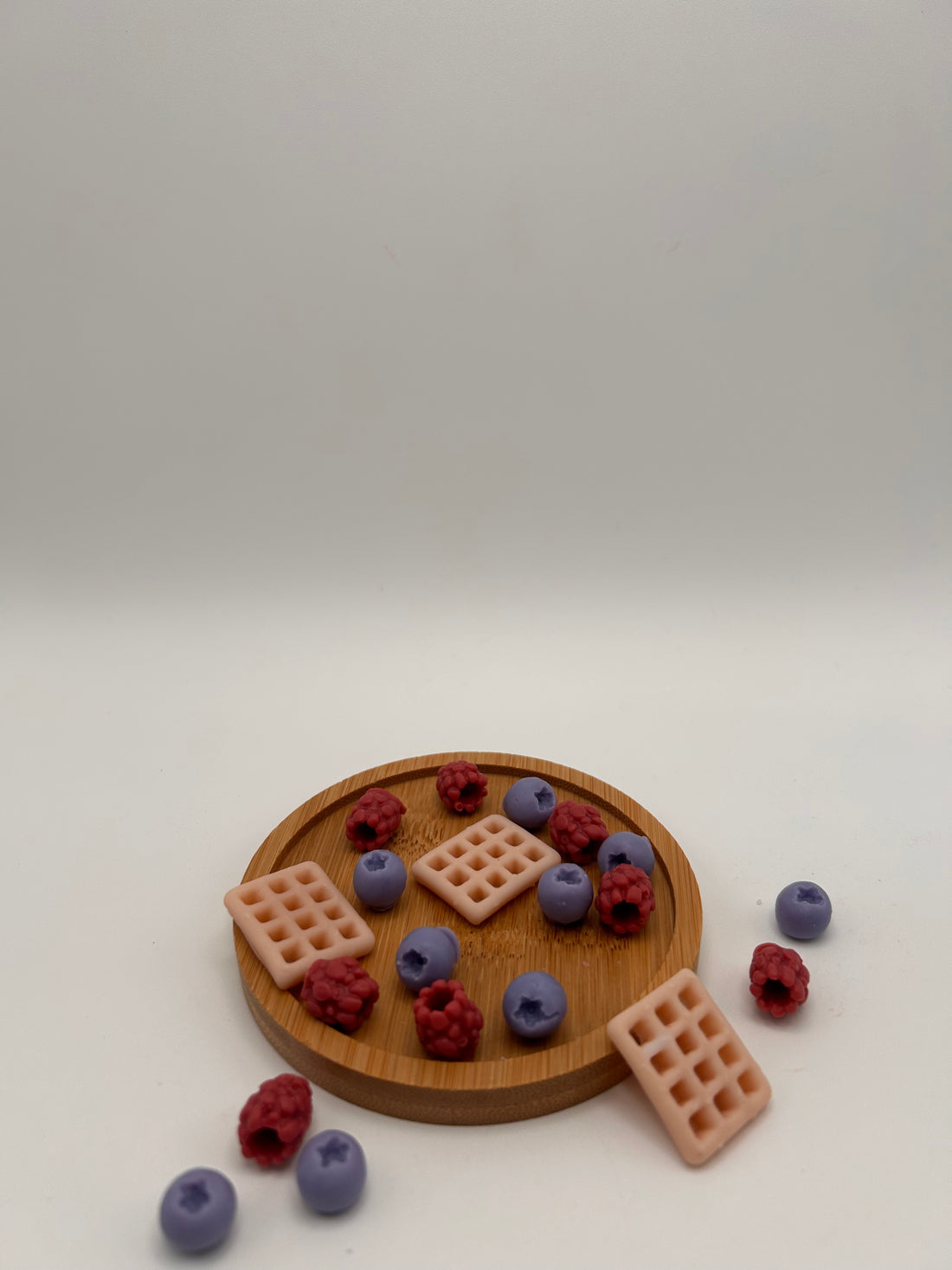 wax melts Waffles and berries