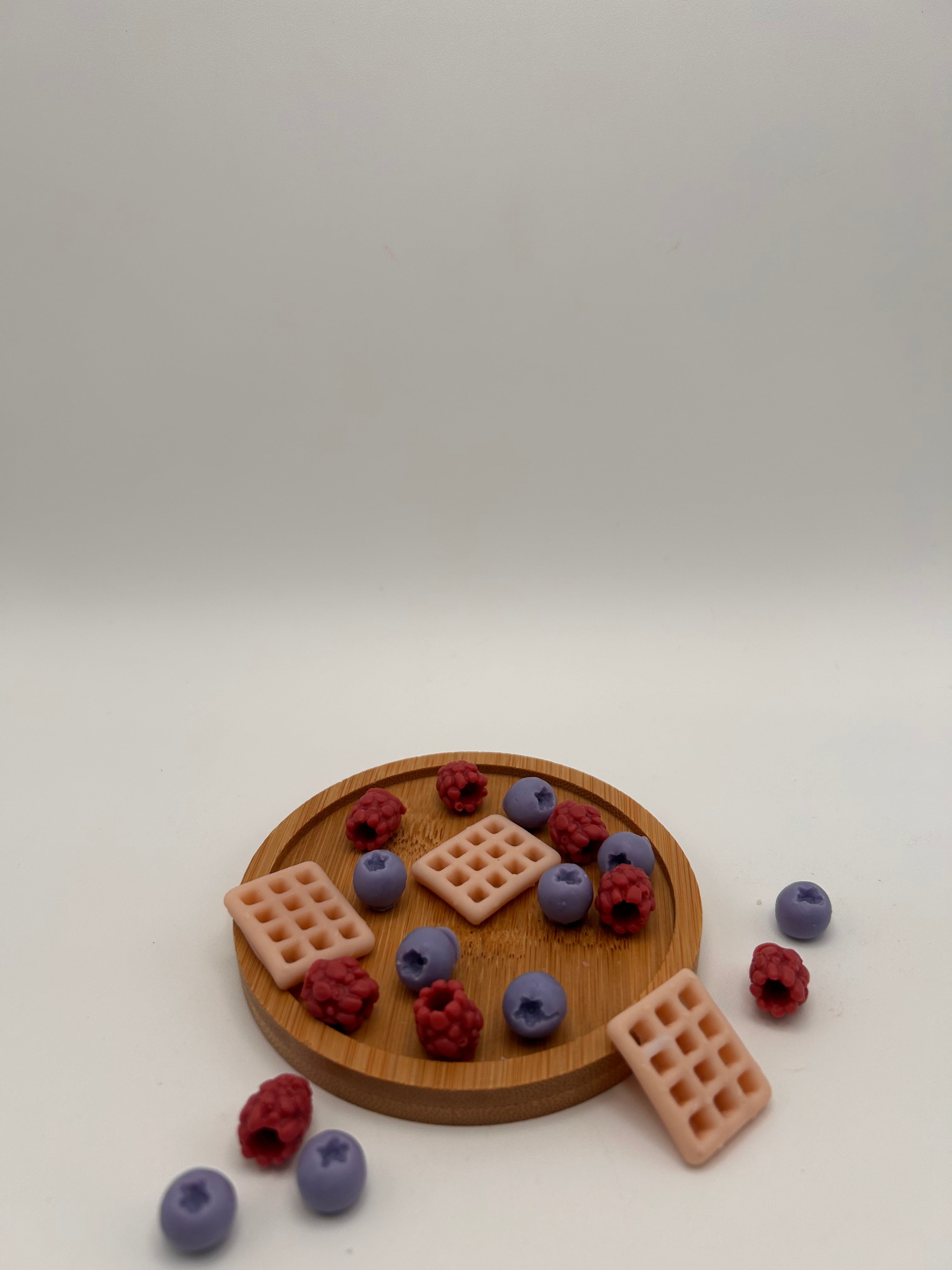wax melts Waffles and berries