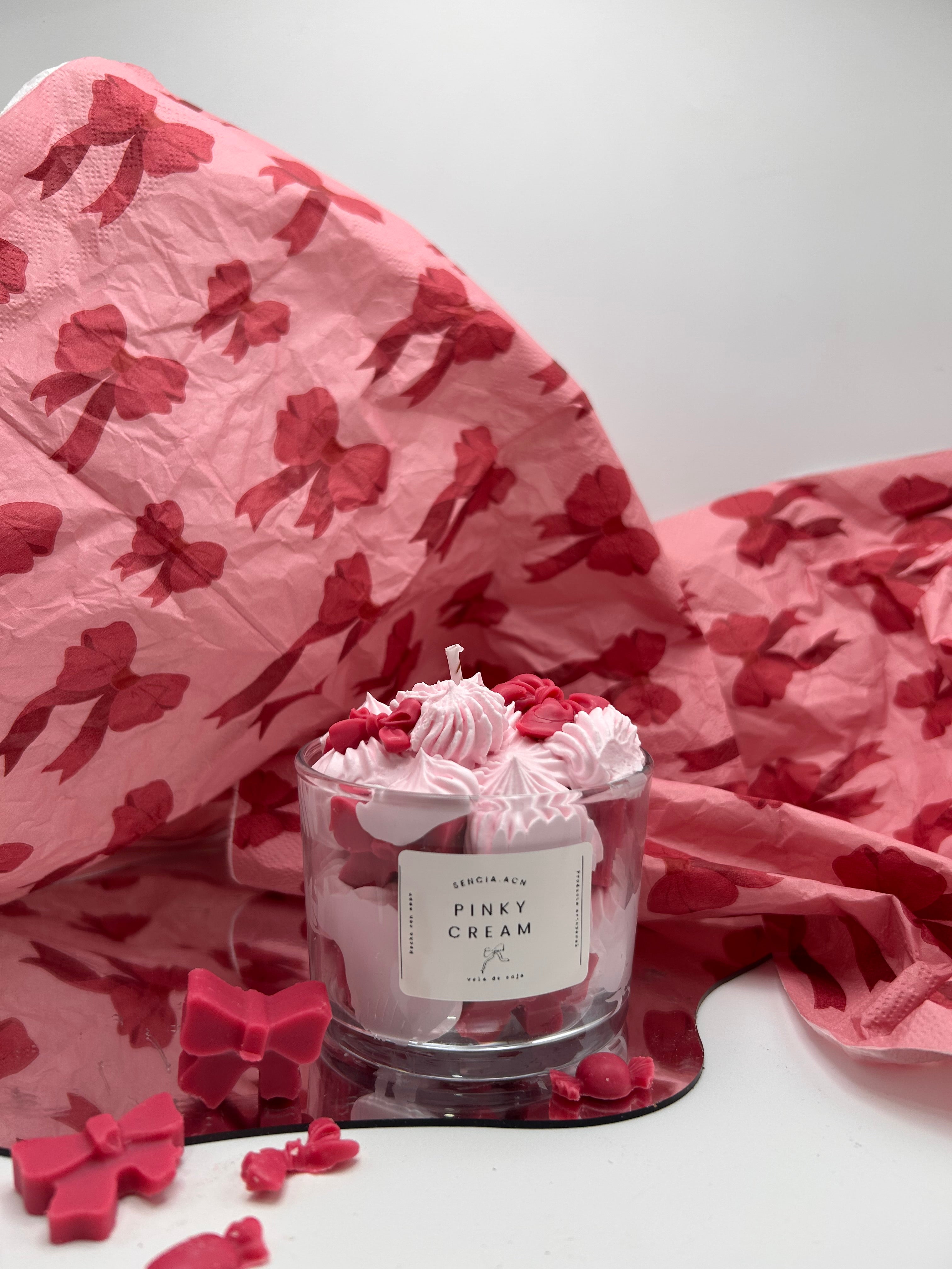 pinky cream